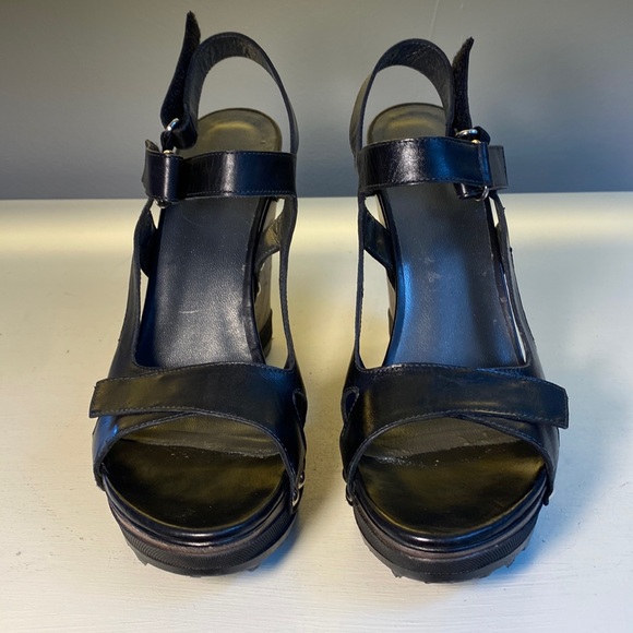 Stuart Weitzman black calf wedge. Worn once. - Picture 4 of 11